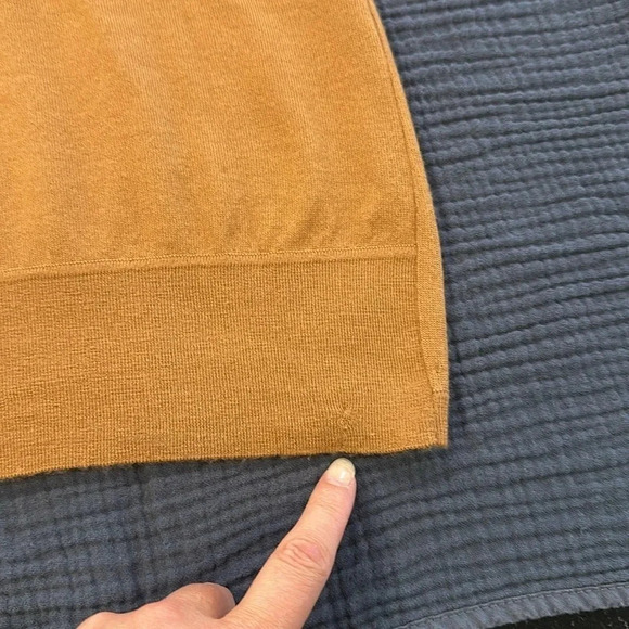 MARNI Women’s 100% Cashmere Short Sleeve Brown light weight Sweater Size 40 - Picture 7 of 10